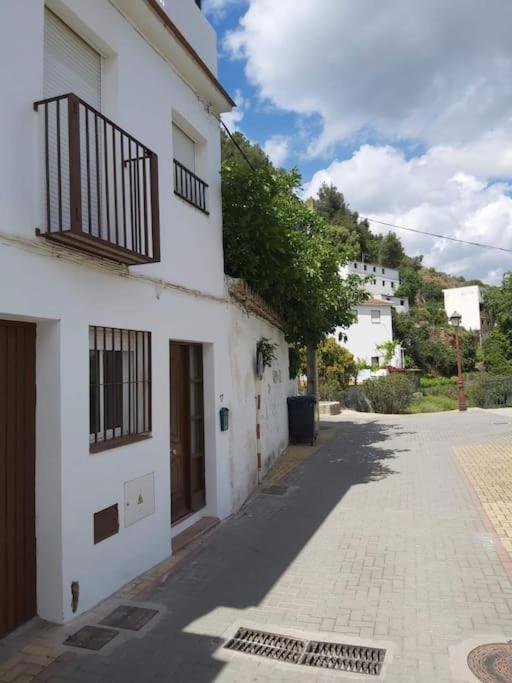 Casita Tolox Villa Exteriör bild